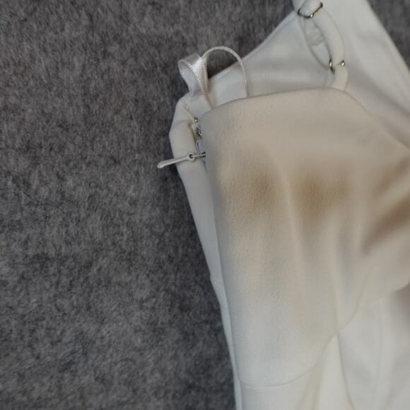 Katie May Dress Womens 0 Bambi Open Back Cut Out White Ivory Maxi Trumpet Bridal - Picture 8 of 9